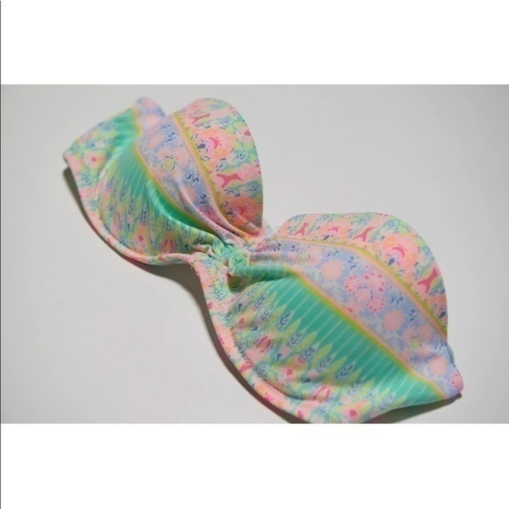 Victoria’s Secret strapless padded bikini top 34 b